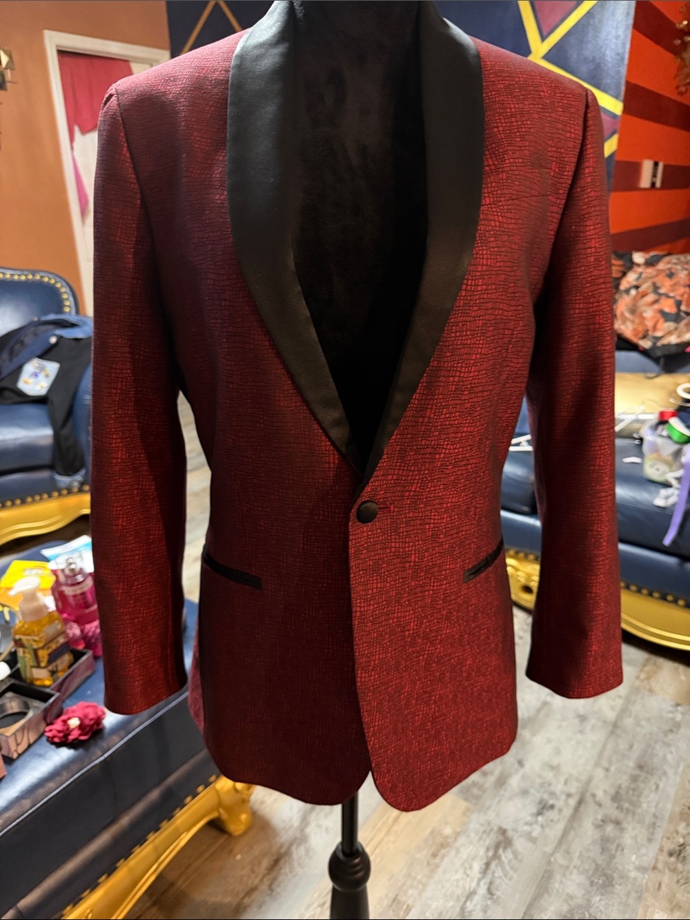 J Ferrar Men's Red Blazer with Black Shawl Lapel